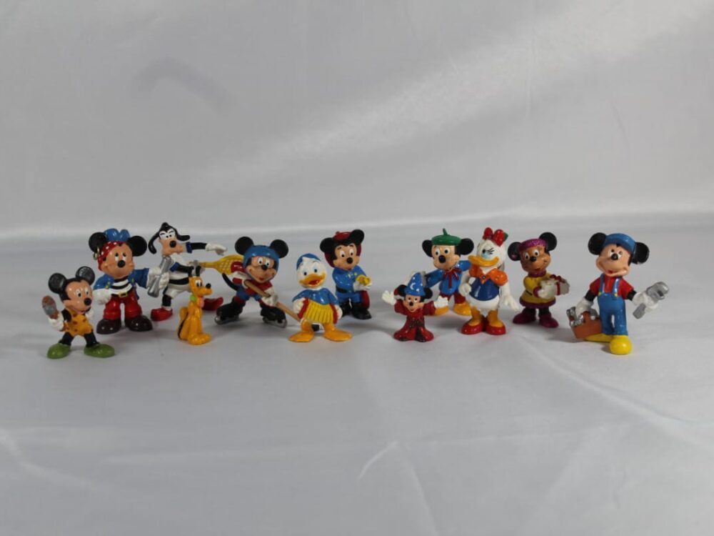 MICKEY MOUSE & FRIENDS VINTAGE FIGURE BUNDLE.