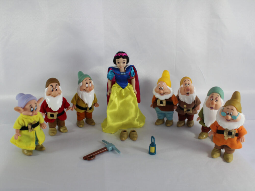 Disney Snow White & the Seven Dwarves set