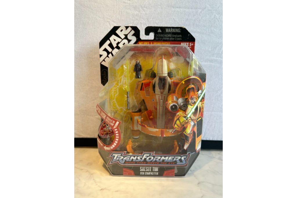 Star Wars Transformers Saesee Tiin - Jedi Starfighter - Curiosity Classics